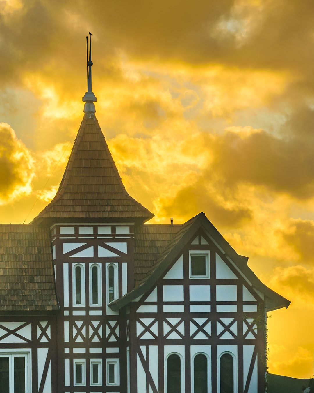 Neo-Gothic style residence in Carrasco