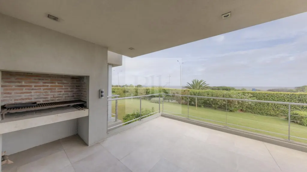 Apartamento na Rambla de Carrasco · Apartamento em Carrasco