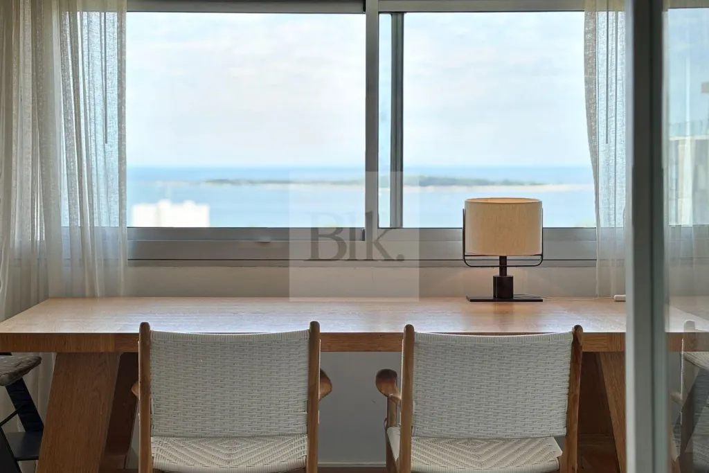 Cobertura duplex com vista em Punta del Este · Apartamento em Roosevelt