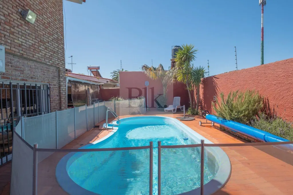 Casa com piscina aquecida em Carrasco Norte · Casa em Carrasco Norte