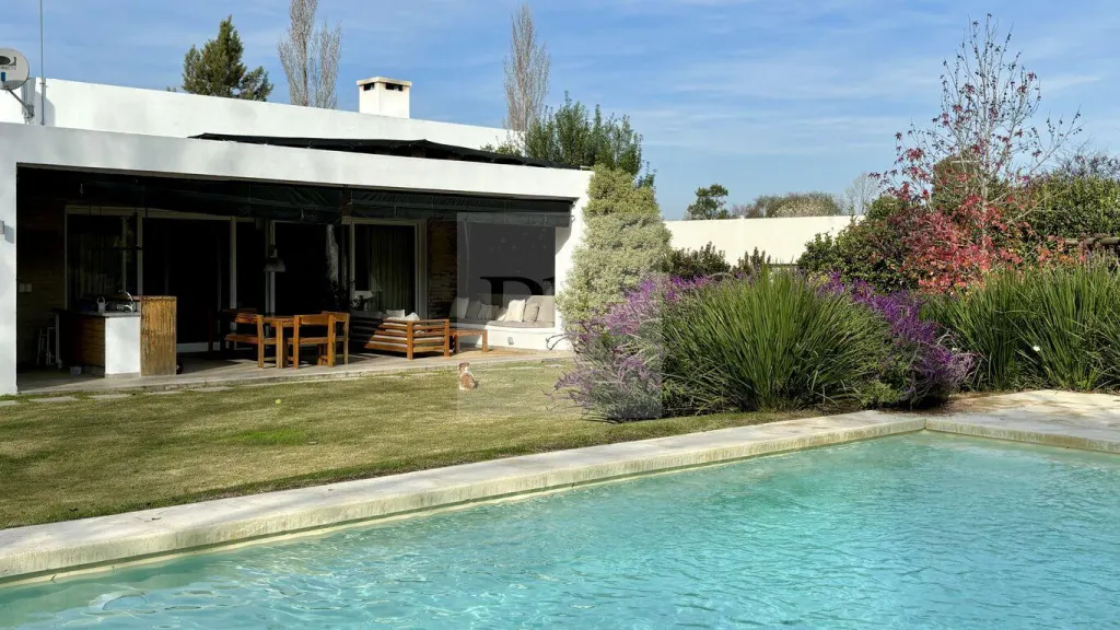 Divina Casa en La Tahona · Casa en Altos de la Tahona
