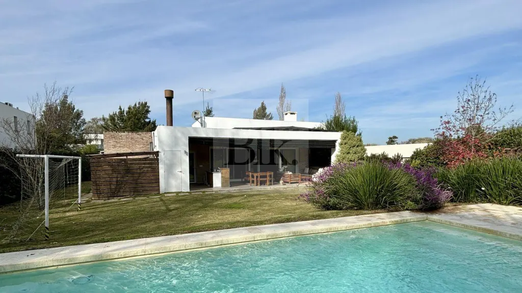 Divina Casa en La Tahona · Casa en Altos de la Tahona