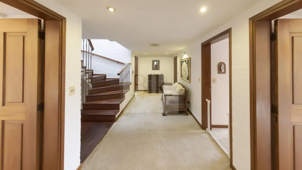 Corporate property on Calle Costa Rica, Carrasco · House in Carrasco