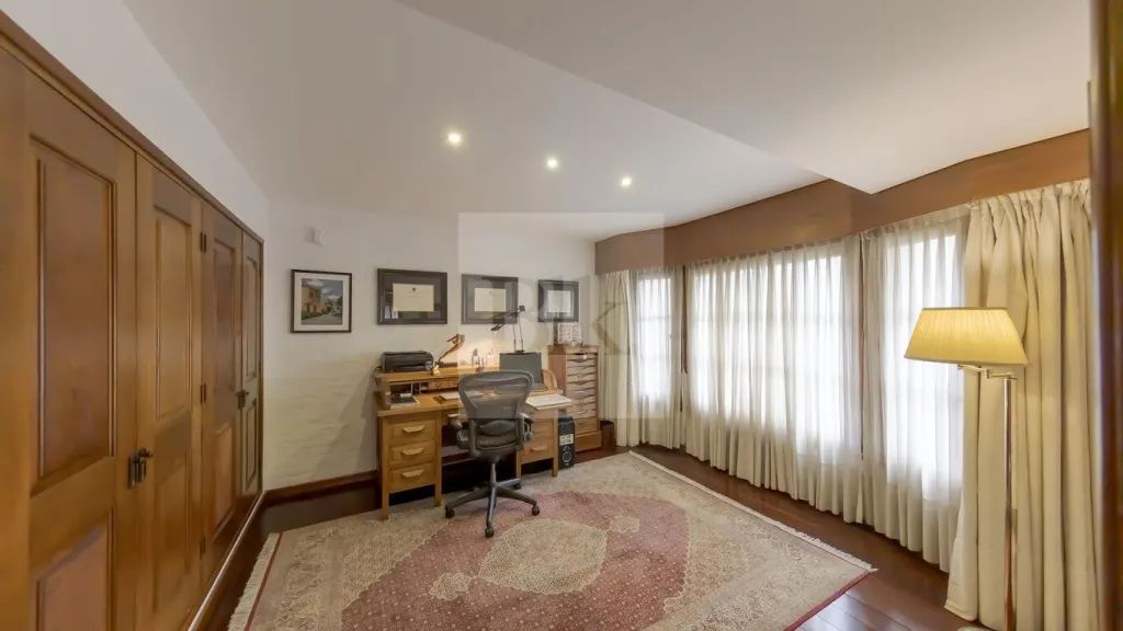 Corporate property on Calle Costa Rica, Carrasco · House in Carrasco