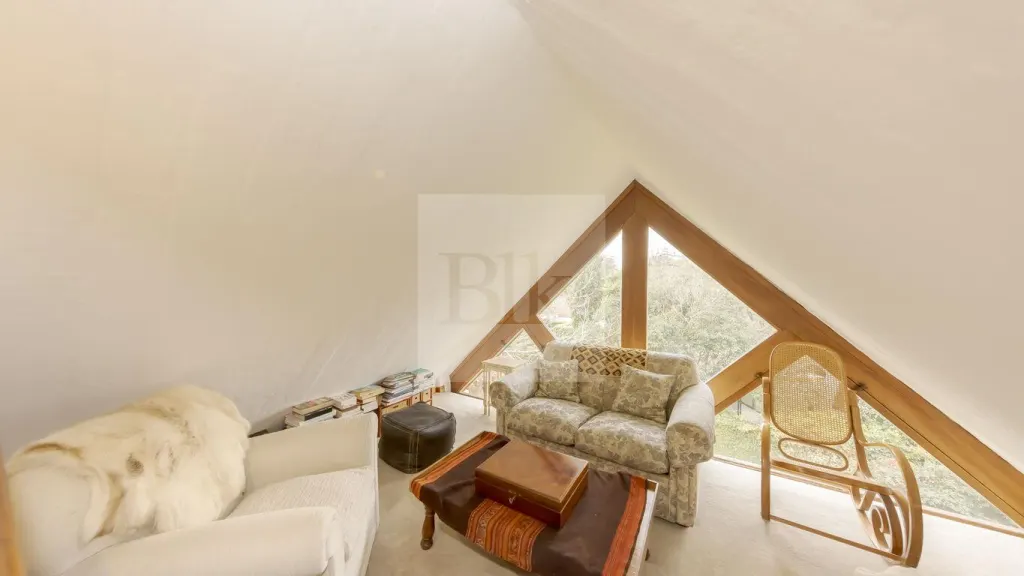 Corporate property on Calle Costa Rica, Carrasco · House in Carrasco