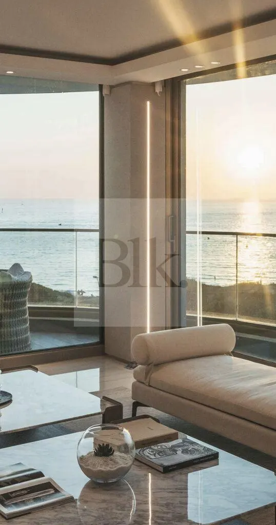 Apartment at Fendi Château, Tower II · Apartment in Playa Mansa