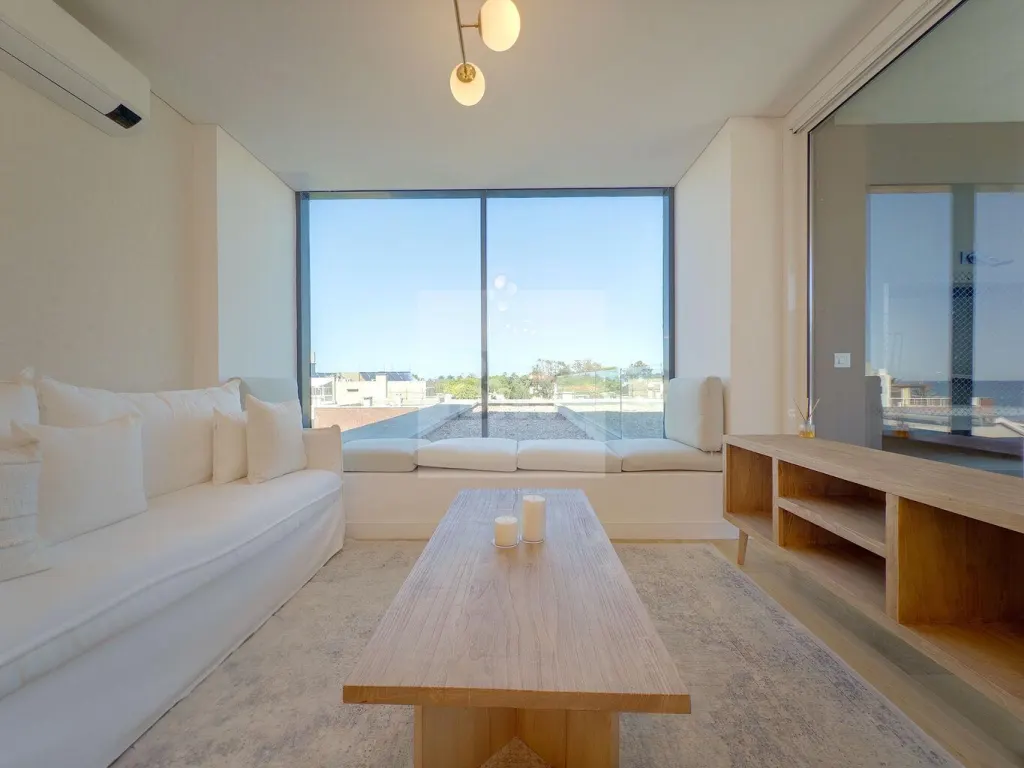 Luxury apartment on Rambla de Carrasco · Apartment in Carrasco