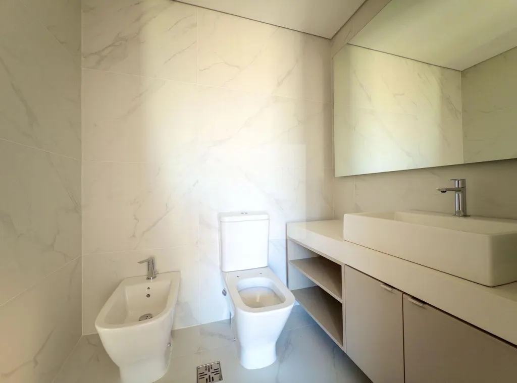 Apartamento no edifício Bilú Riviera, em Carrasco · Apartamento em Carrasco