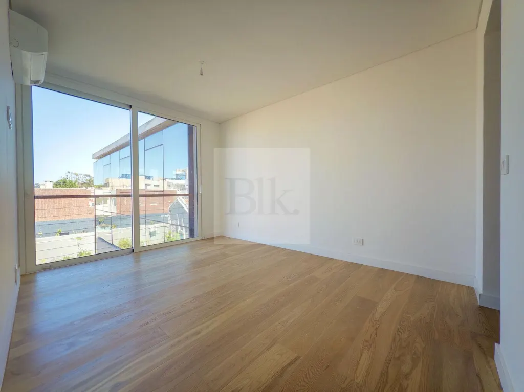 Apartamento no edifício Bilú Riviera, em Carrasco · Apartamento em Carrasco