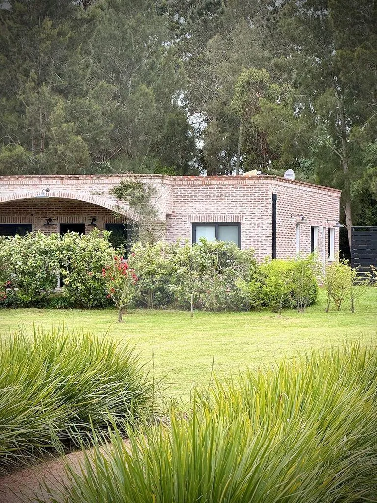 Farm with garden and swimming pool in José Ignacio · Farm in Arenas