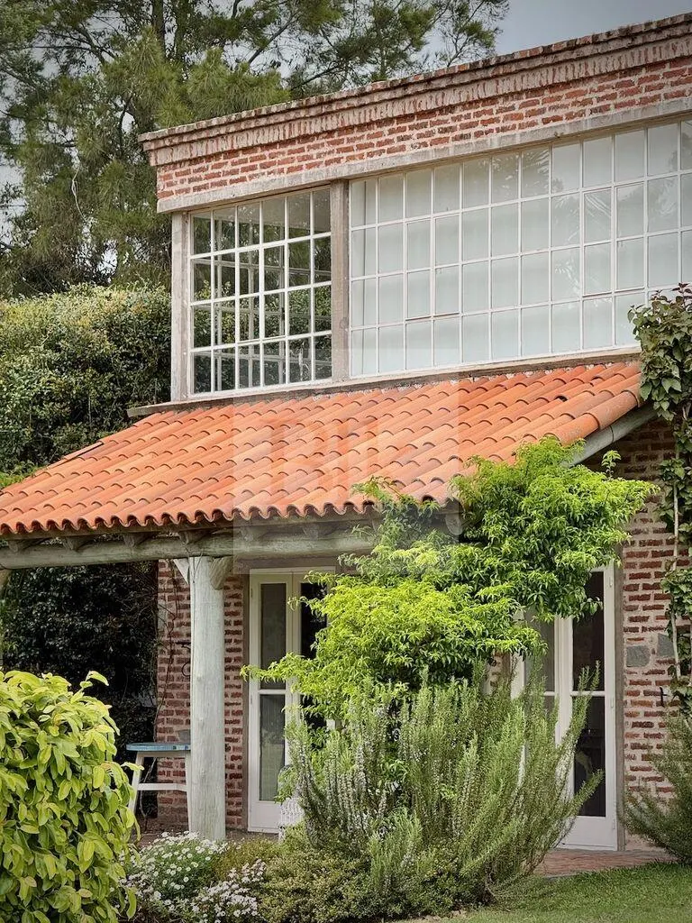 Farm with garden and swimming pool in José Ignacio · Farm in Arenas