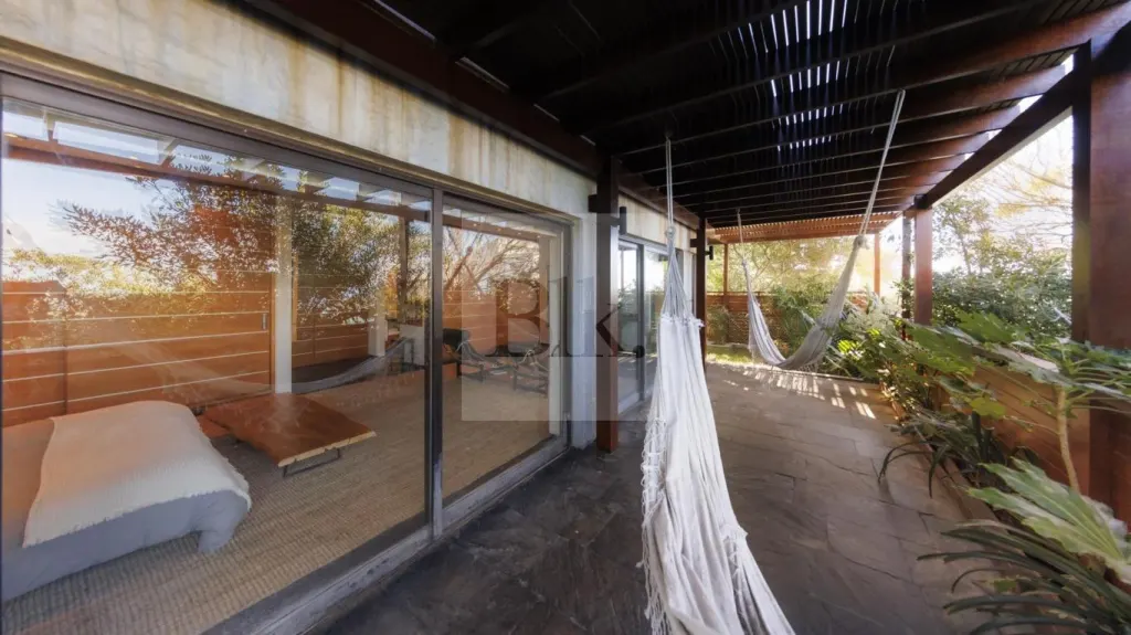 Casa en Punta Piedras by Arq. Martín Gómez · Casa en Punta Piedras