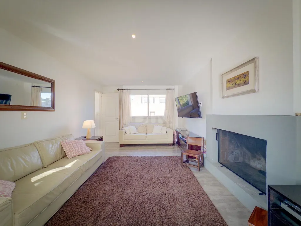 Casa com vista para o campo de golfe em La Tahona · Casa em Altos de la Tahona