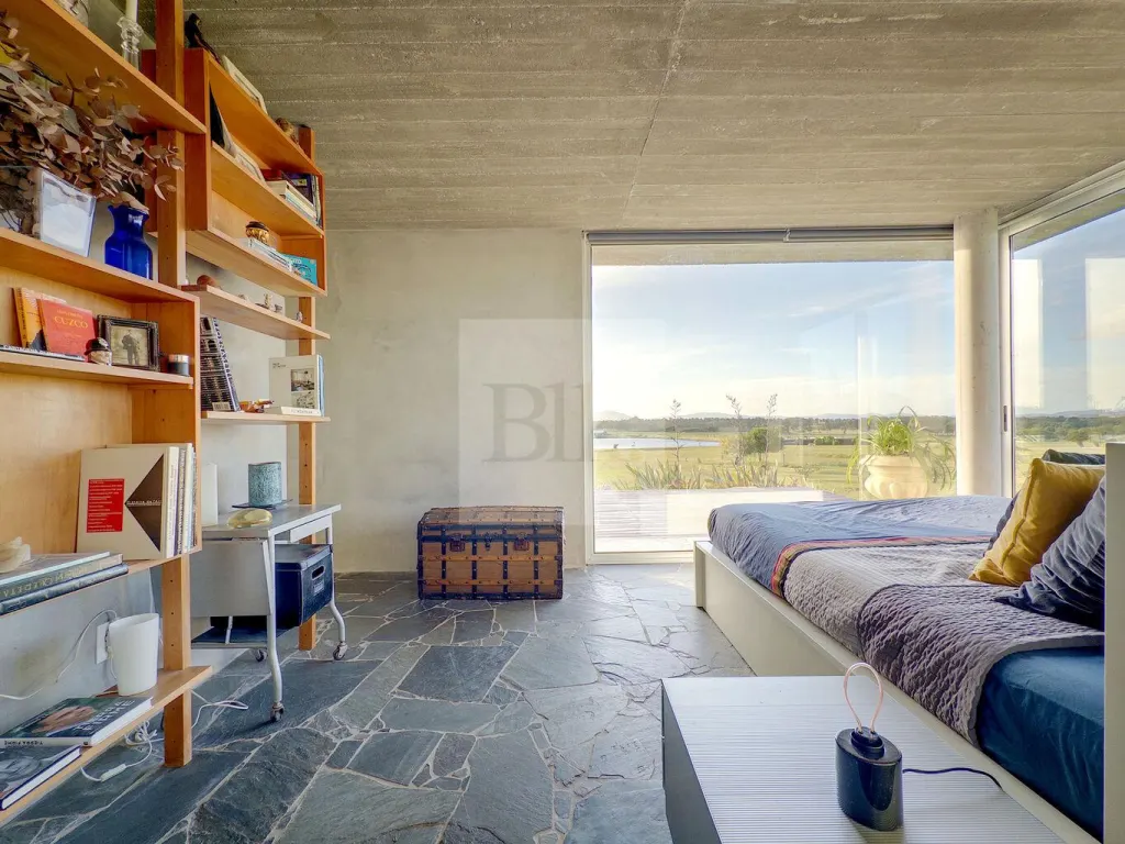 Espectacular Casa en Laguna de Los Cisnes · Casa en Laguna de los Cisnes
