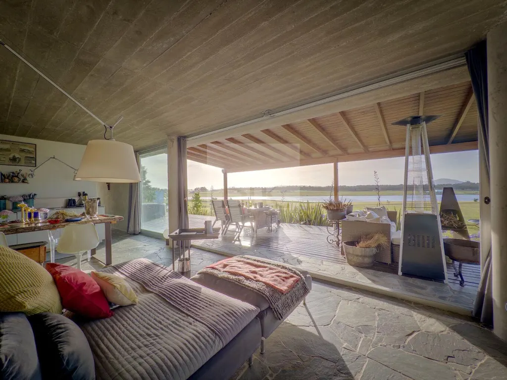 Espectacular Casa en Laguna de Los Cisnes · Casa en Laguna de los Cisnes