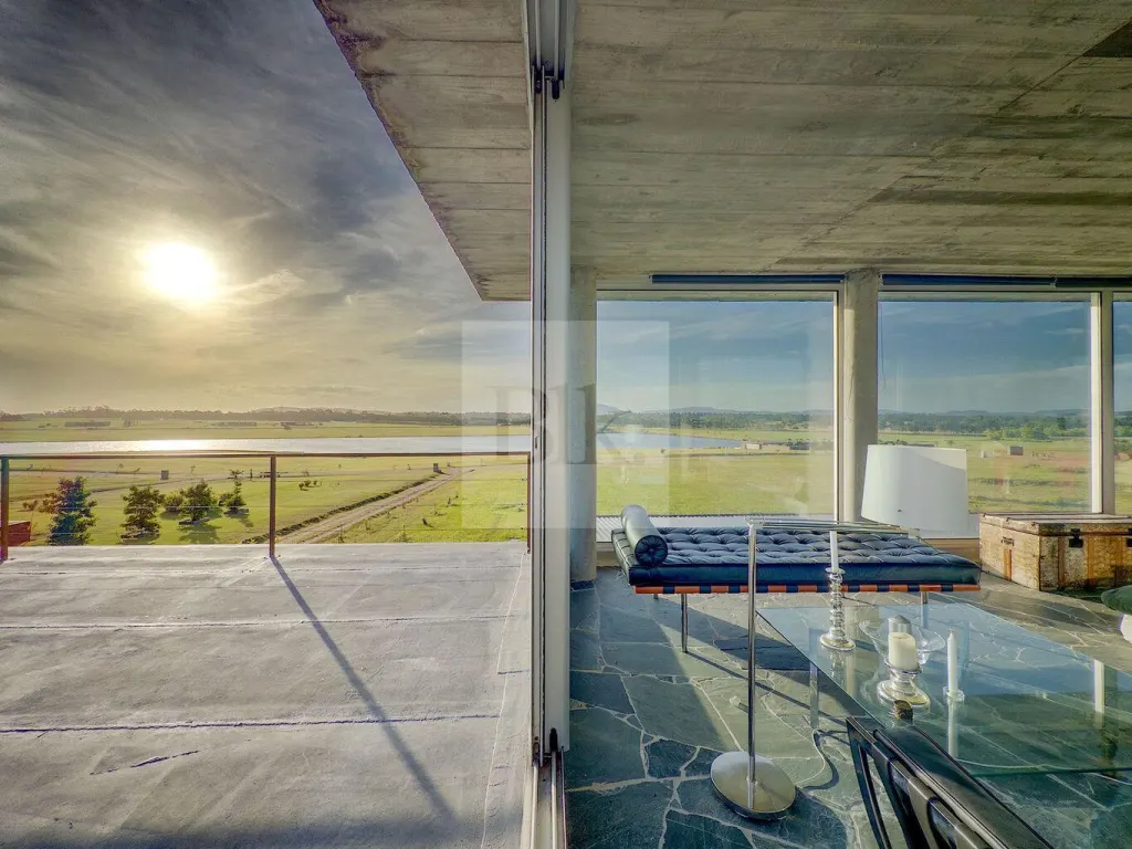 Espectacular Casa en Laguna de Los Cisnes · Casa en Laguna de los Cisnes