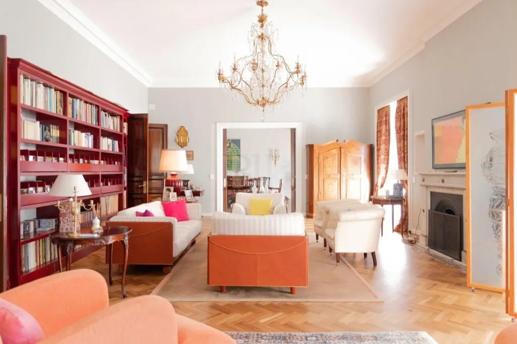 Majestuosa residencia sobre los árboles en Montevideo · Apartamento en Centro