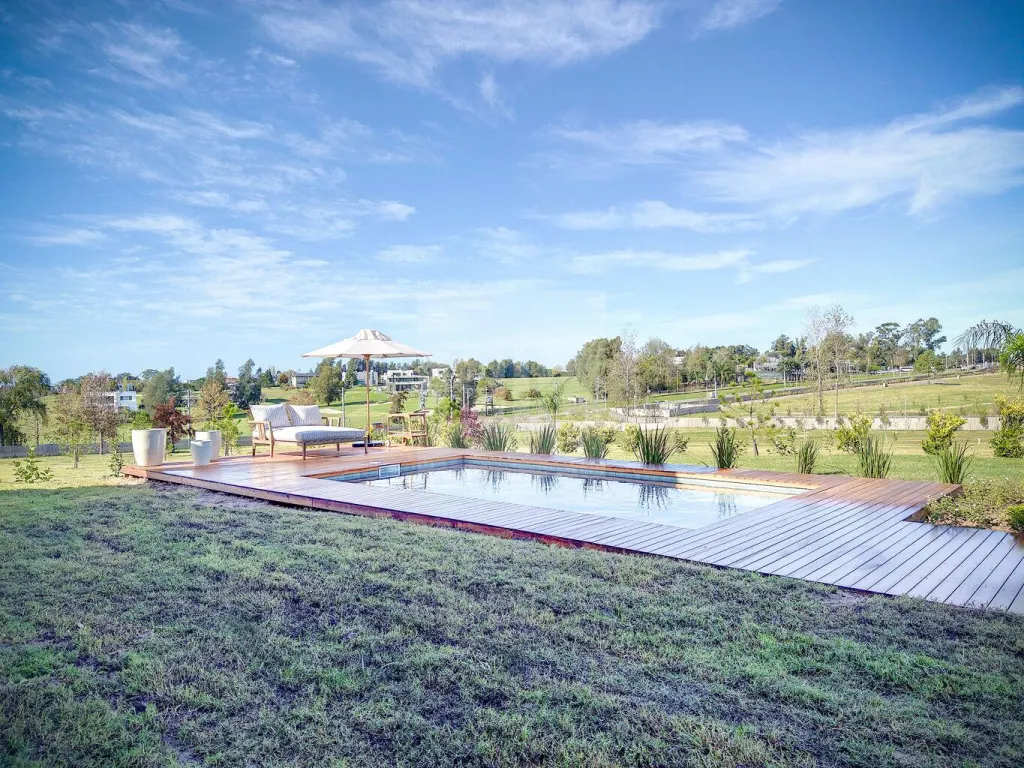 Casa de Revista en Venta en Los Olivos de los Horneros · Casa en Los Olivos de los Horneros