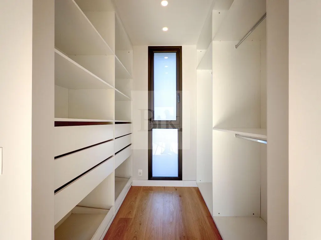 Casa de Revista en Venta en Los Olivos de los Horneros · Casa en Los Olivos de los Horneros