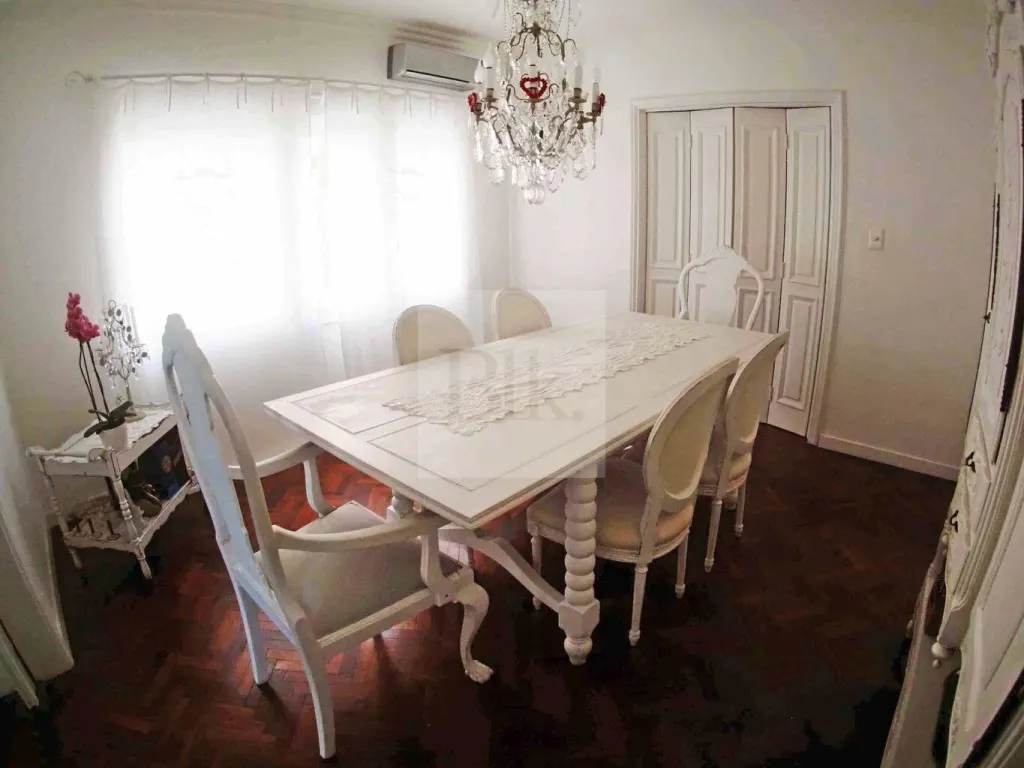 Casa com jardim em Carrasco · Casa em Carrasco