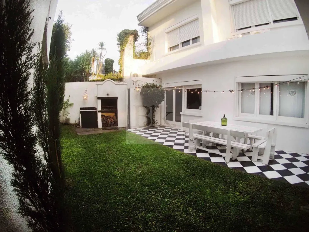 Casa com jardim em Carrasco · Casa em Carrasco