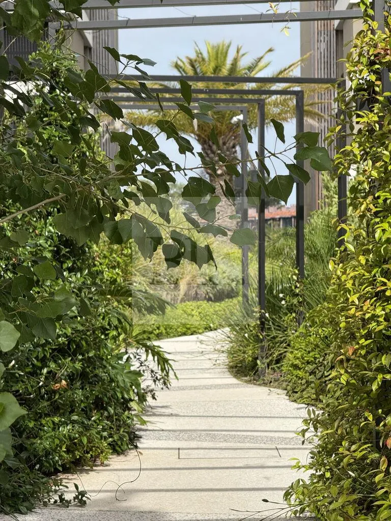 Ground-floor apartment with garden and lake view on Av. de las Américas · Apartment in Parque Roosevelt
