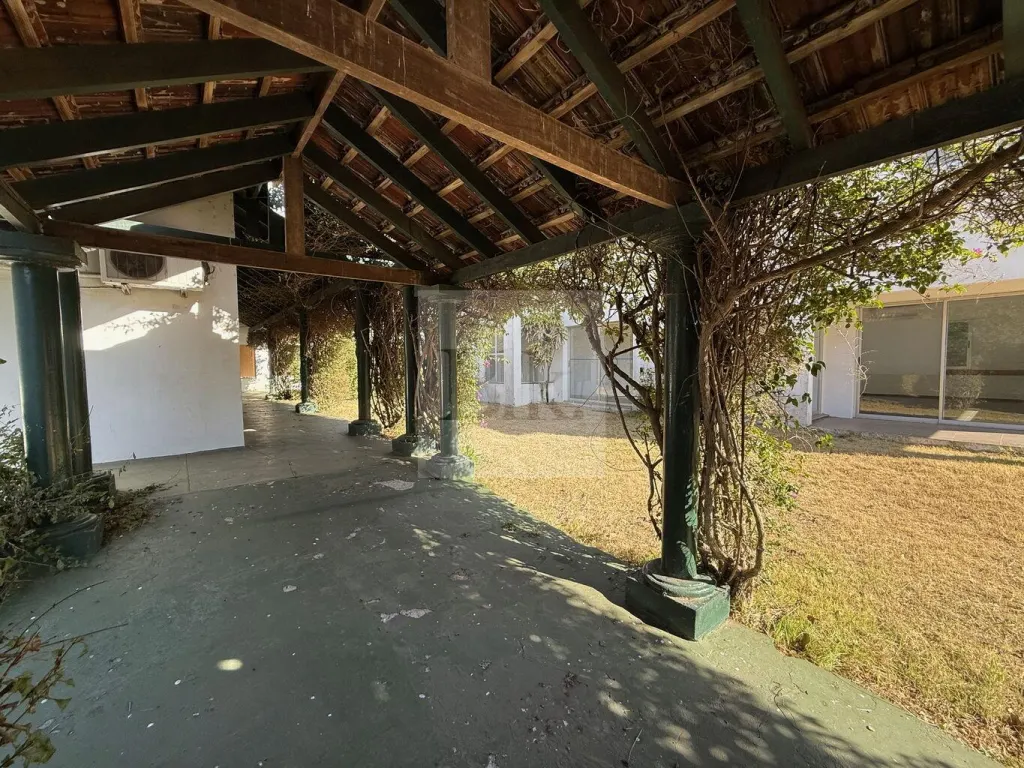 Terreno con Potencial Comercial en Venta en Carrasco · Terreno en Carrasco