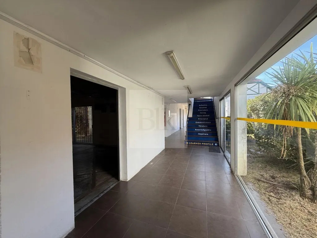 Terreno con Potencial Comercial en Venta en Carrasco · Terreno en Carrasco
