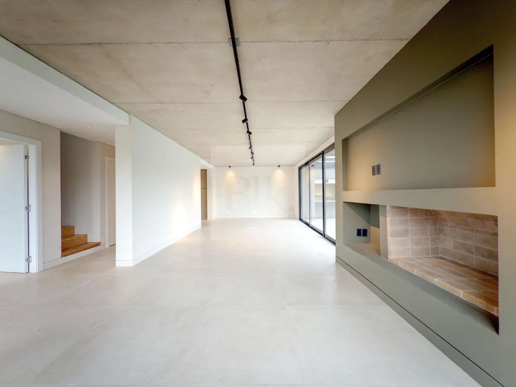 House with garden and pool in Barrio Parques II · House in Carrasco Norte