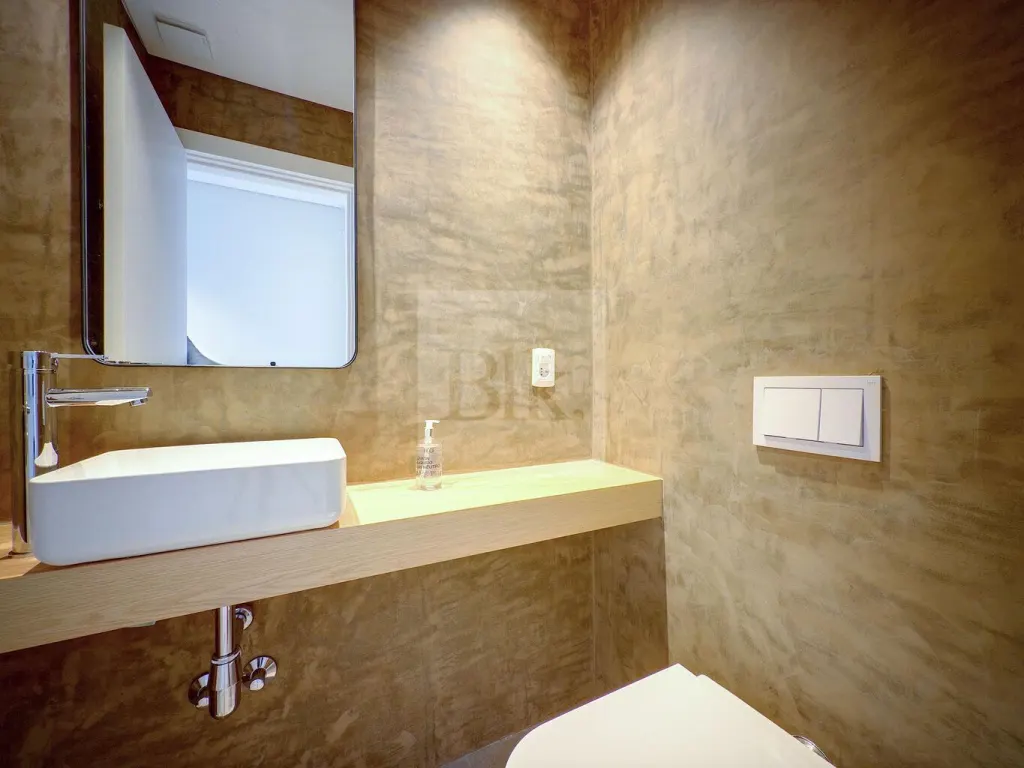 House with garden and pool in Barrio Parques II · House in Carrasco Norte