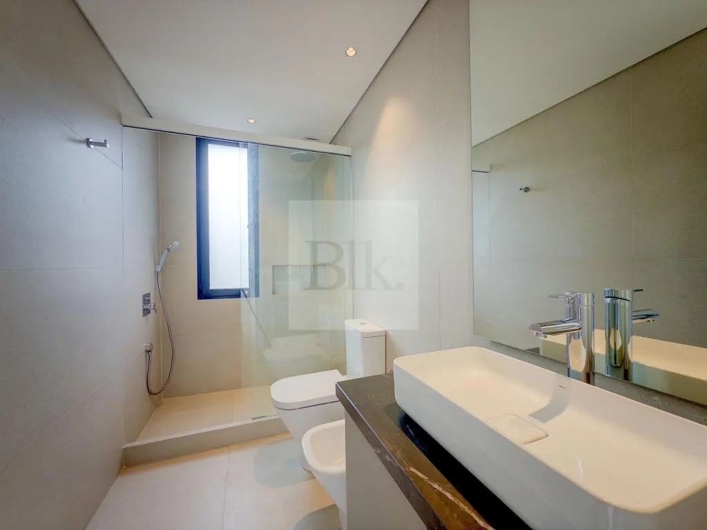 House with garden and pool in Barrio Parques II · House in Carrasco Norte