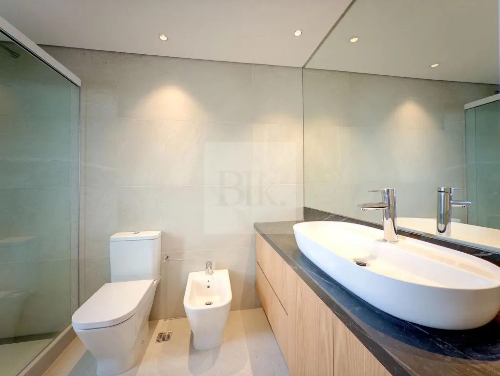 House with garden and pool in Barrio Parques II · House in Carrasco Norte