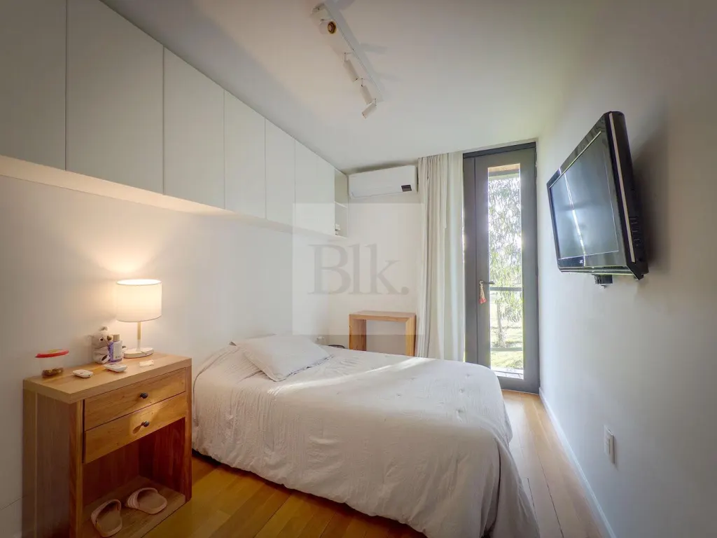 Casa minimalista com vista aberta em La Tahona · Casa em Altos de la Tahona