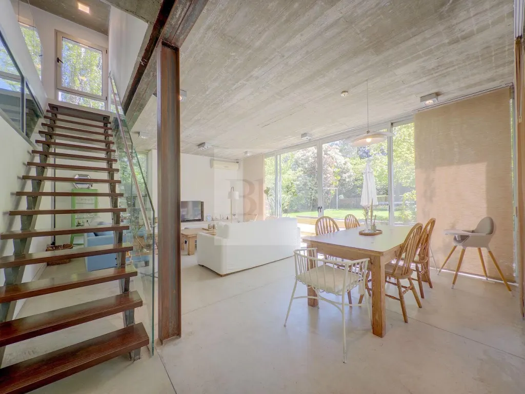 House with garden and pool in La Tahona · House in Altos de la Tahona