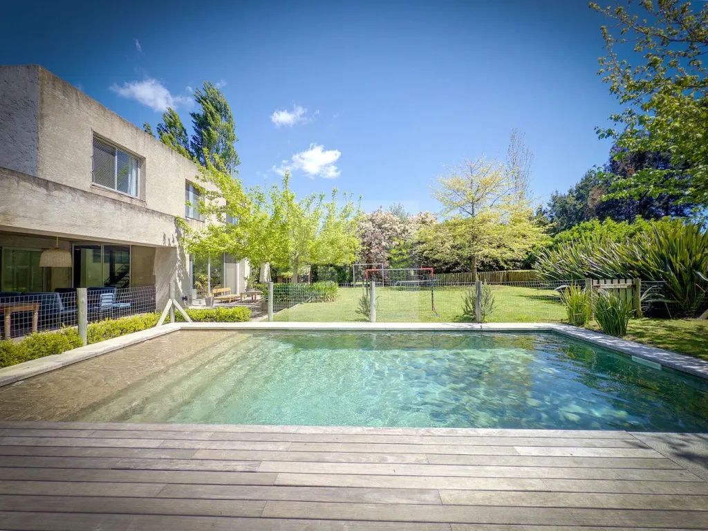 House with garden and pool in La Tahona · House in Altos de la Tahona