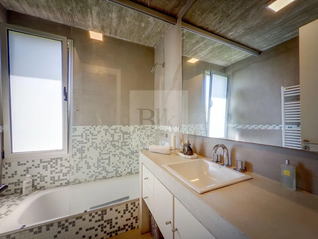House with garden and pool in La Tahona · House in Altos de la Tahona