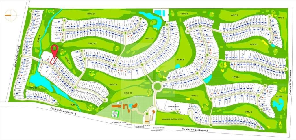 Plot on the golf course in Lomas de Carrasco · Land in Lomas de Carrasco