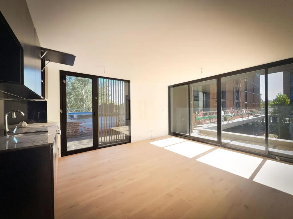 Brits - Apartamento de 1 dormitorio con jardín