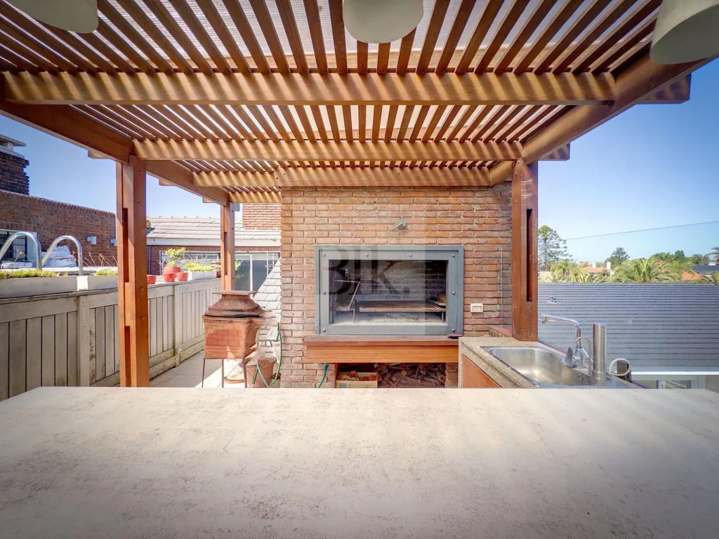 Penthouse en Venta en Carrasco Sur · Apartamento en Carrasco