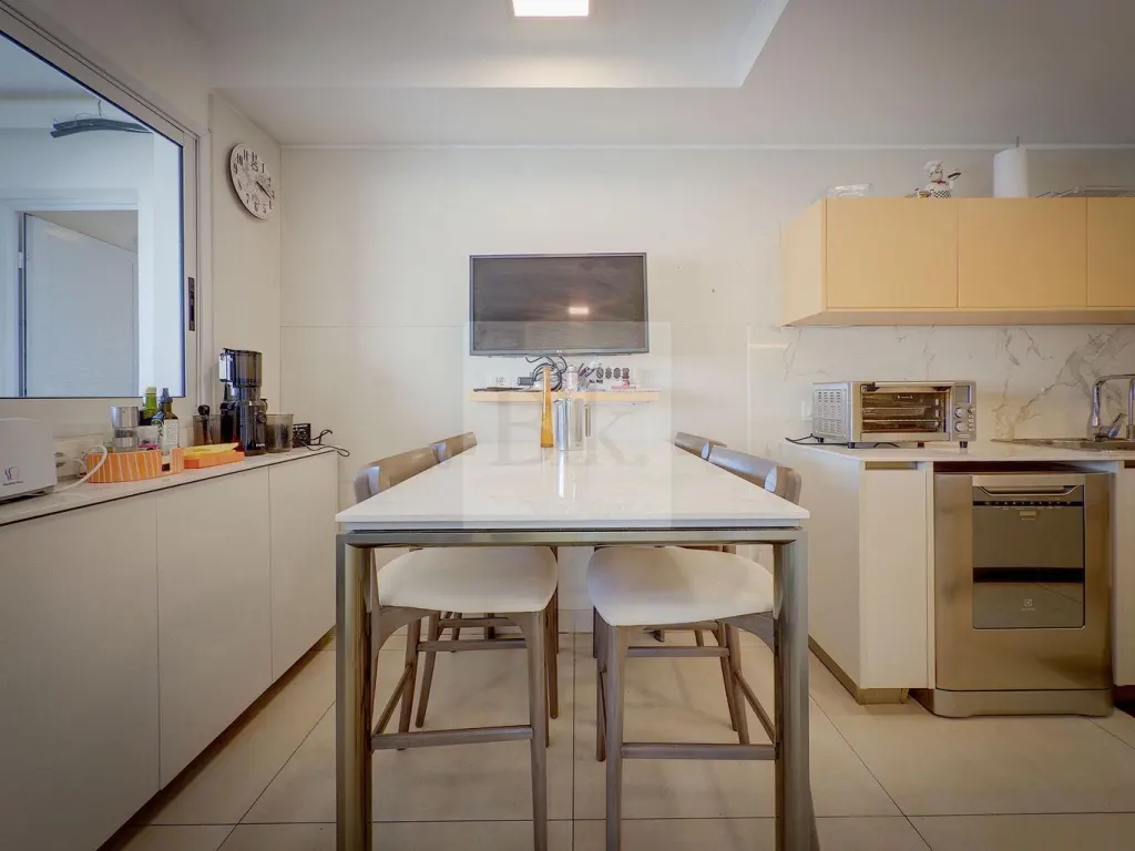 Penthouse en Venta en Carrasco Sur · Apartamento en Carrasco