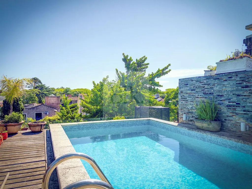 Penthouse en Venta en Carrasco Sur · Apartamento en Carrasco