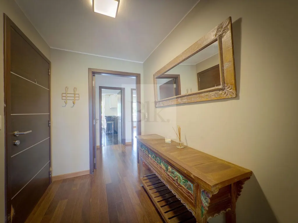 Moderno Apartamento en Venta con Penthouse · Apartamento en Carrasco