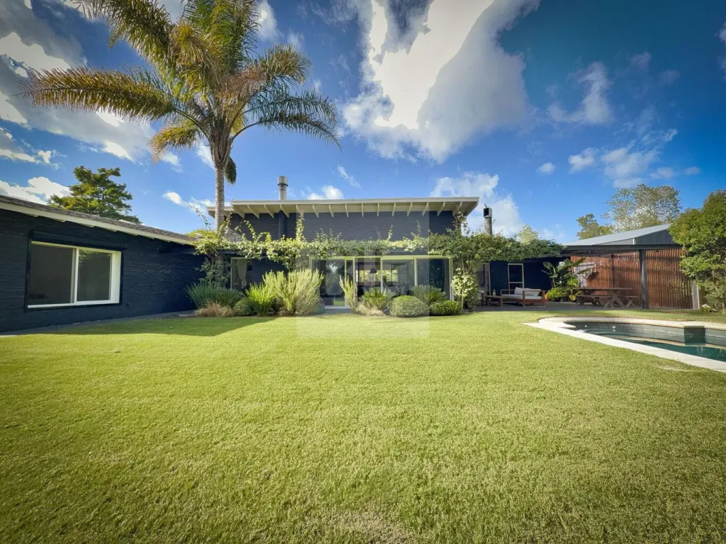 House in La Asunción gated community · House in La Asunción