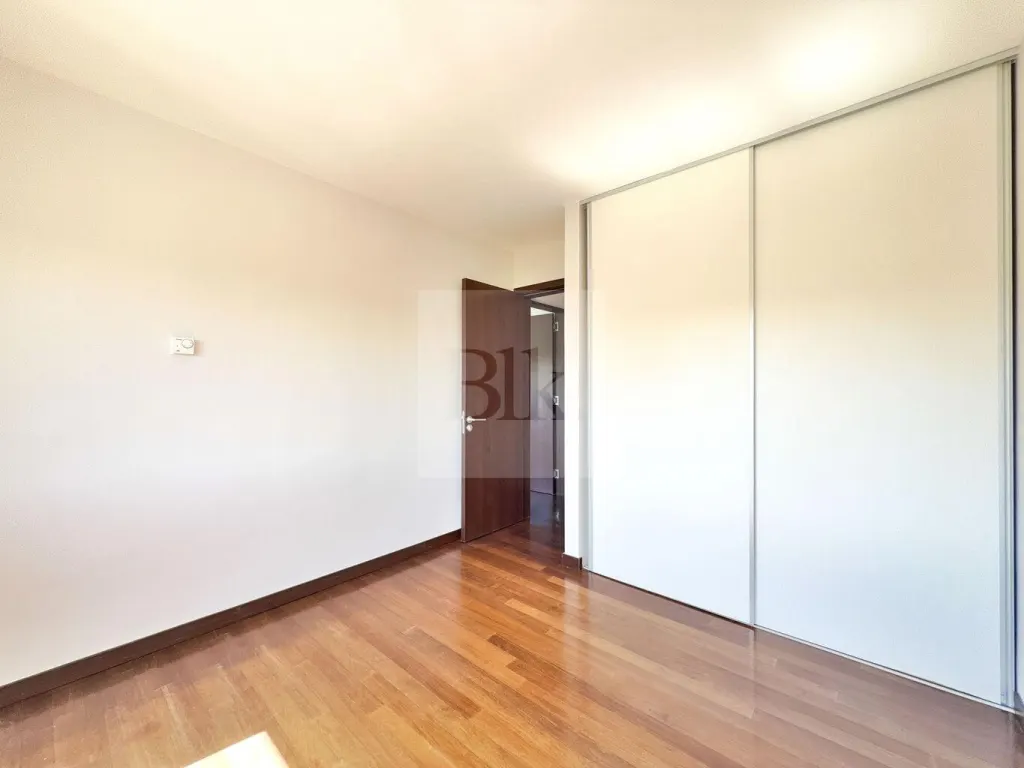 Apartamento sobre Av. de las Américas · Apartamento en Parque Roosevelt