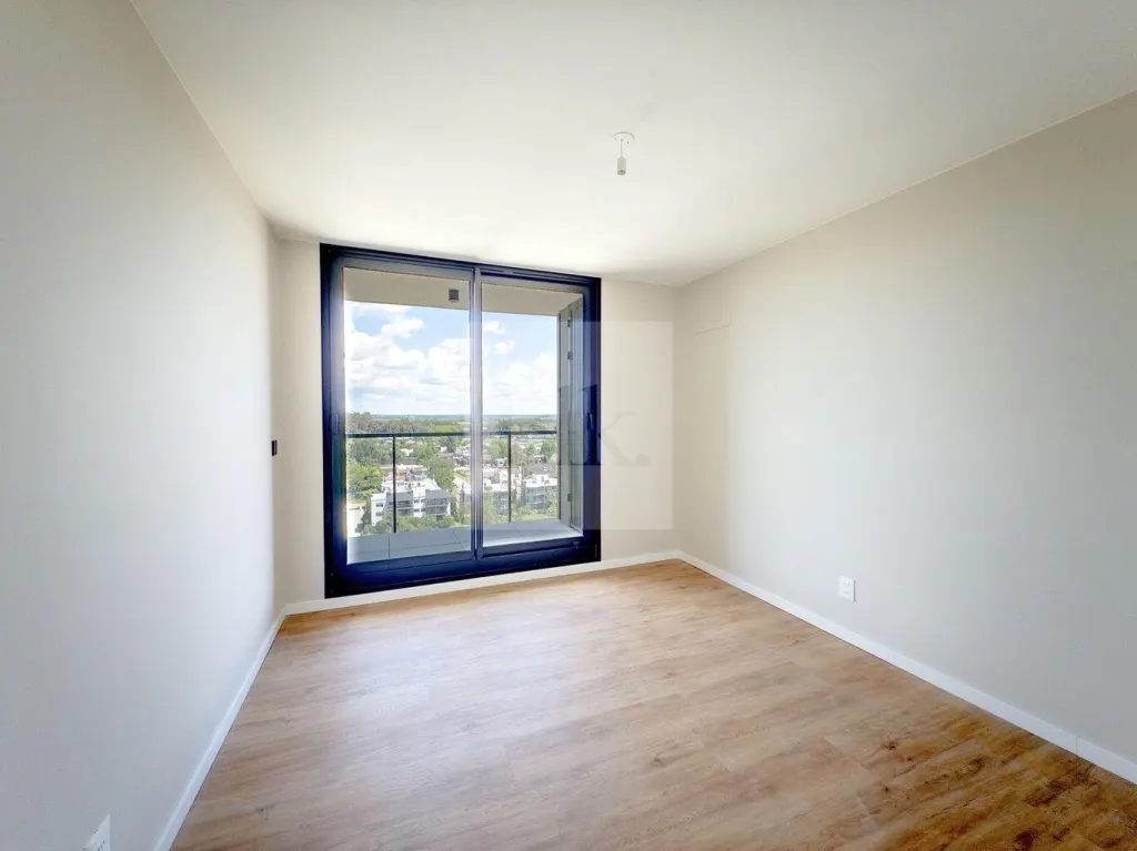 Corner apartment with views in Cala del Yacht · Apartment in Parque Roosevelt