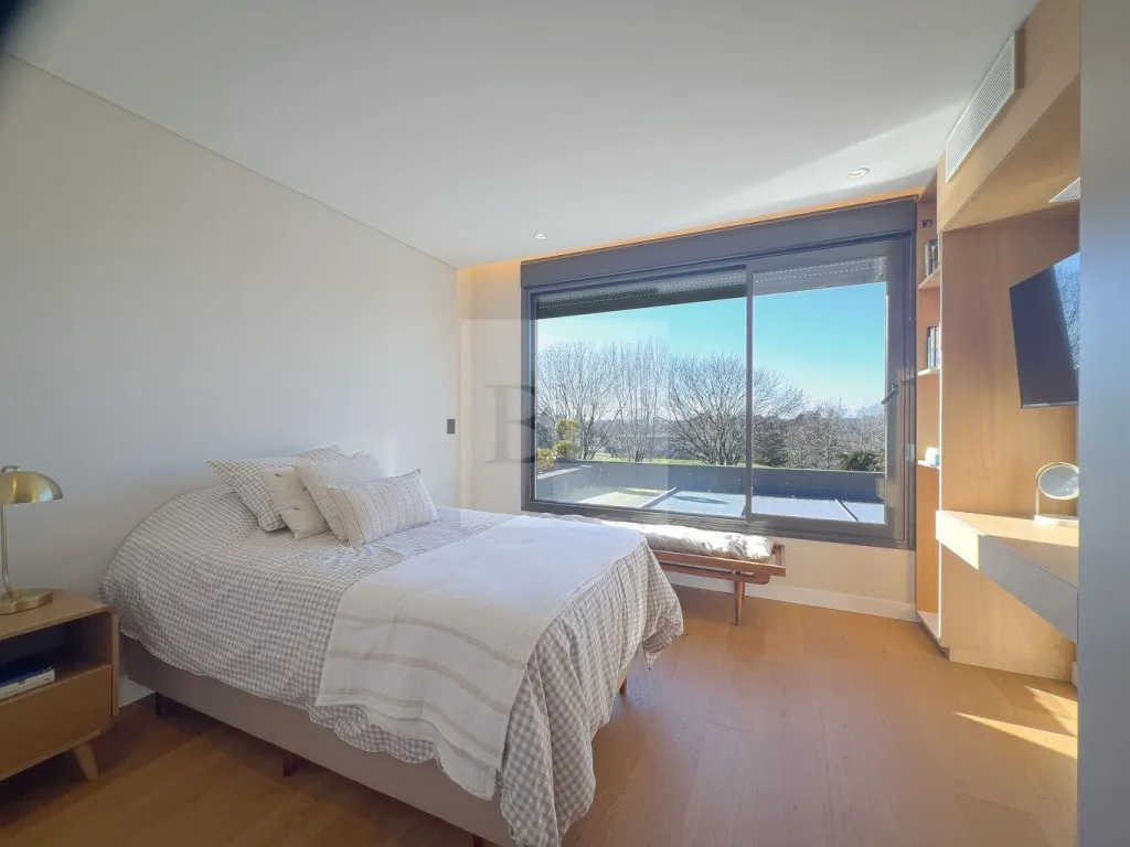 Casa contemporânea em La Tahona · Casa em Lomas de Carrasco
