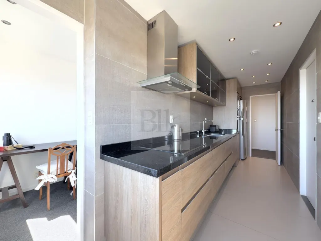 Alquiler Amoblado Edificio Panamericano · Apartamento en Puerto del Buceo