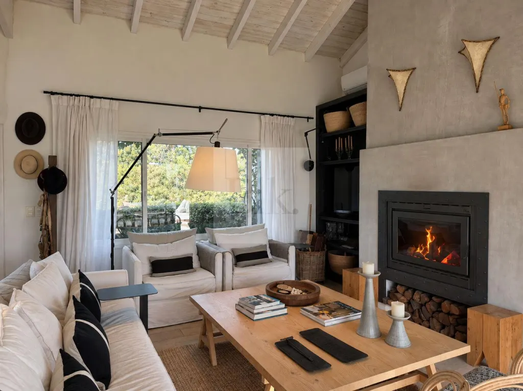 Linda Casa para Aluguel por Temporada em El Quijote · Casa em El Quijote