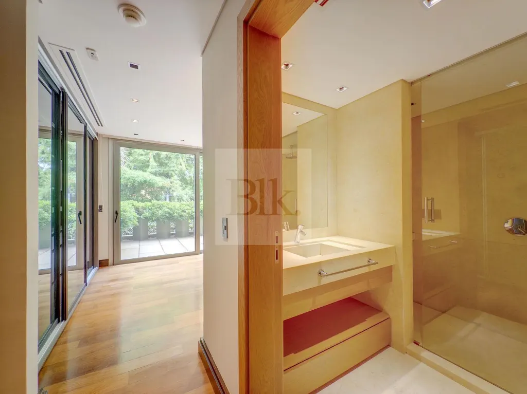 Apartment in Carrasco Sur · Apartment in Carrasco