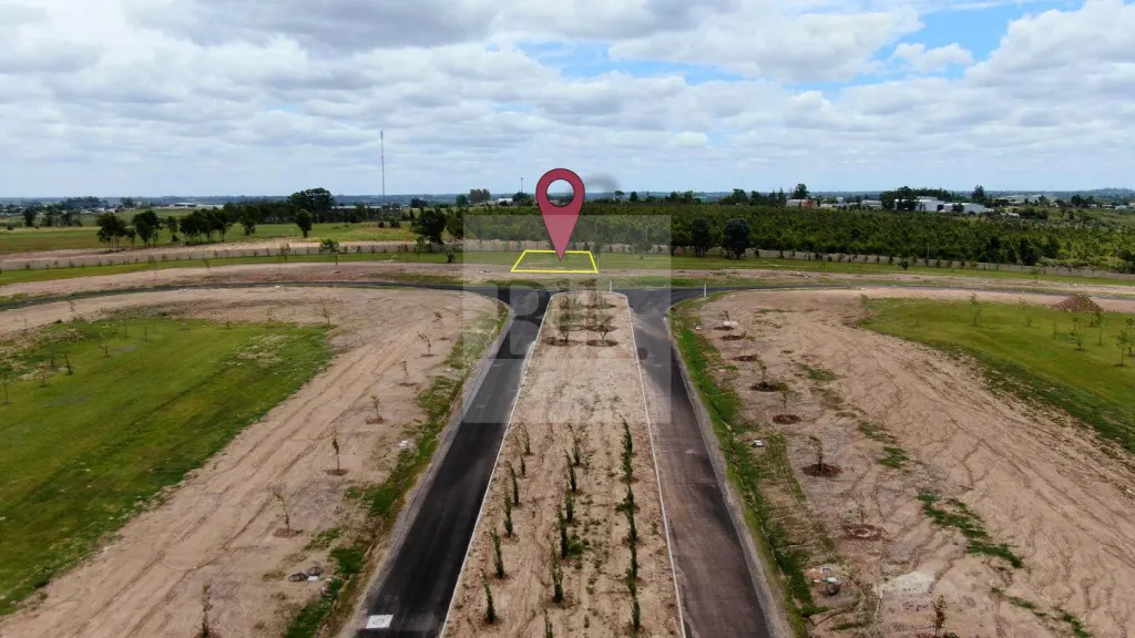 Plot 121 in Los Olivos de los Horneros · Land in Los Olivos de los Horneros